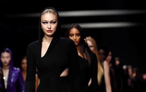 versace fashion week milan|versace reviews.